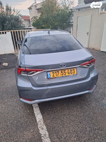 טויוטה קורולה