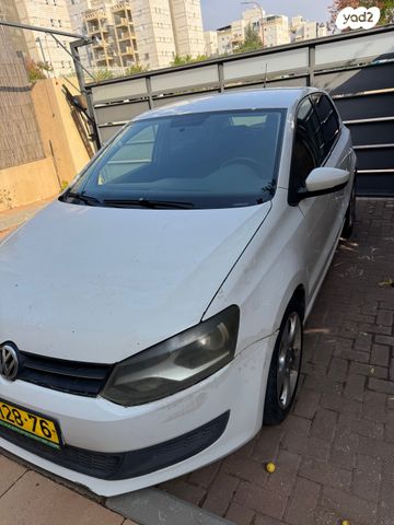 פולקסווגן פולו 