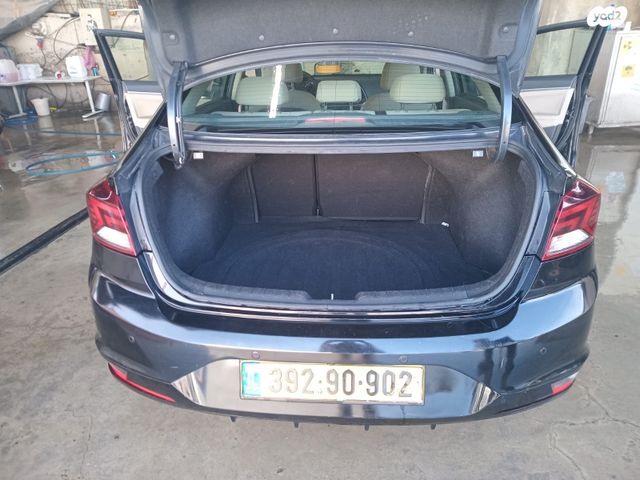 יונדאי אלנטרה