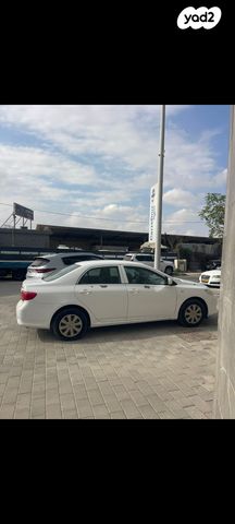 מודעת רכב טויוטה קורולה
