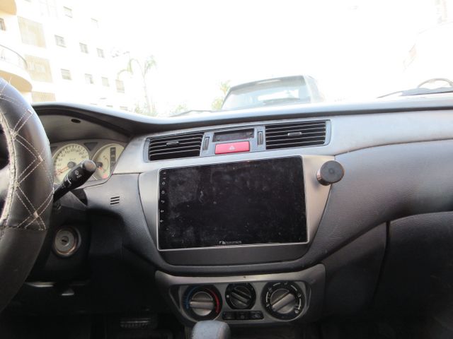 מיצובישי לנסר