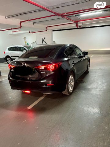 מודעת רכב מאזדה 3