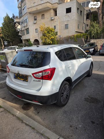 מודעת רכב סוזוקי קרוסאובר