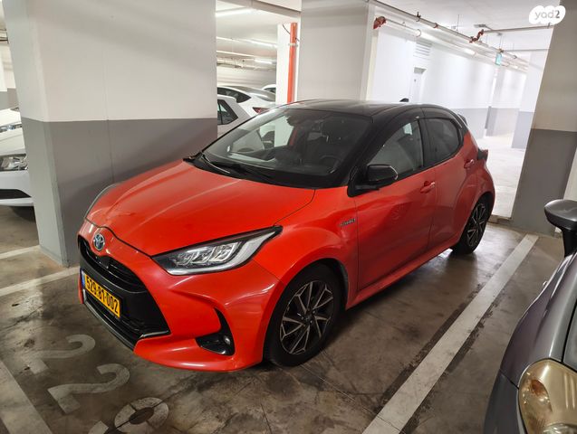 מודעת רכב טויוטה יאריס