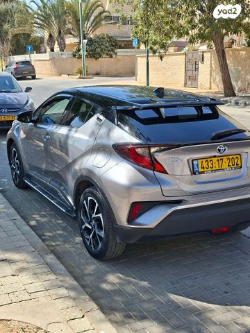 טויוטה C-HR