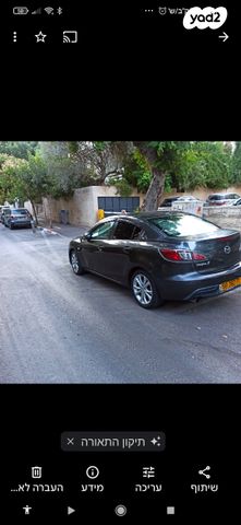 מודעת רכב מאזדה 3