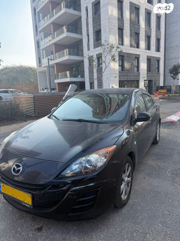 מודעת רכב מאזדה 3