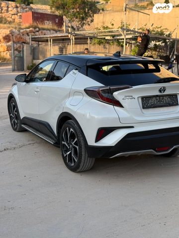 טויוטה C-HR