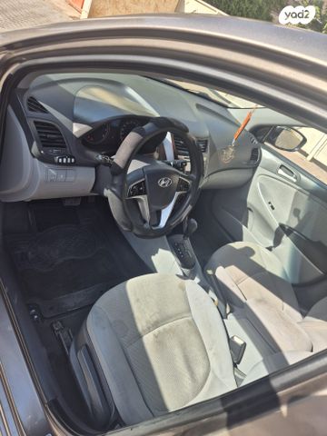 יונדאי אקסנט i25