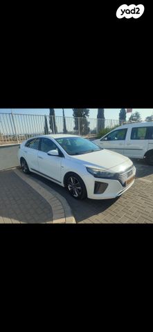 יונדאי איוניק