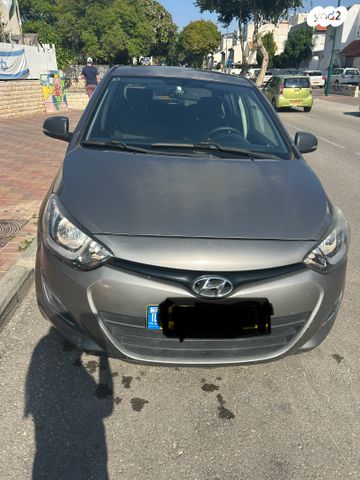 מודעת רכב יונדאי i20