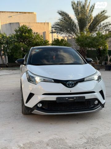 טויוטה C-HR