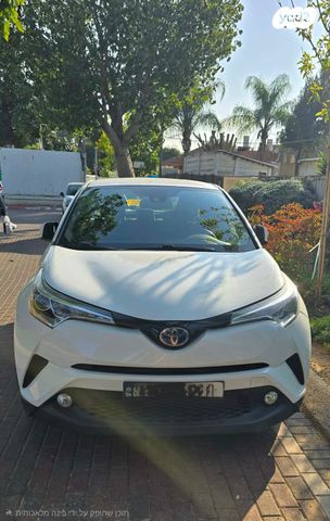 טויוטה C-HR