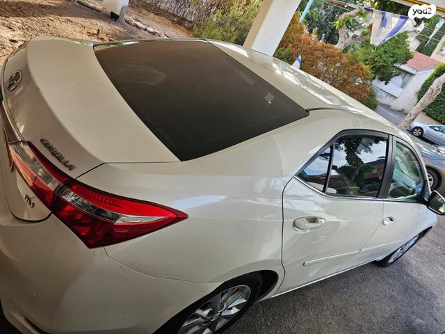 מודעת רכב טויוטה קורולה