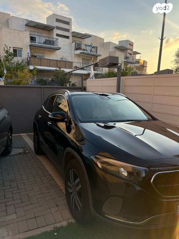 מודעת רכב מרצדס-בנץ EQA