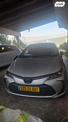 מודעת רכב טויוטה קורולה