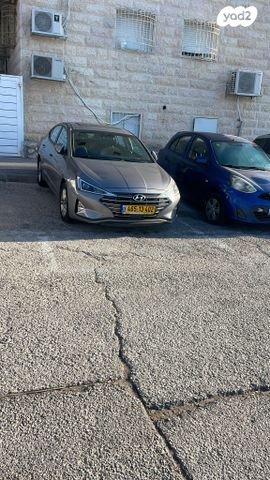 יונדאי אלנטרה