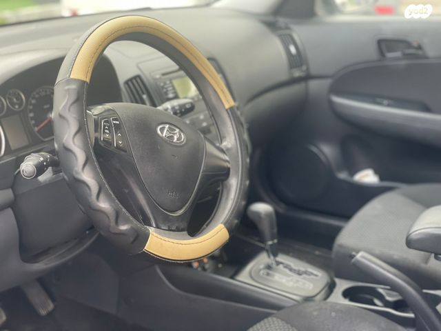 מודעת רכב יונדאי i30