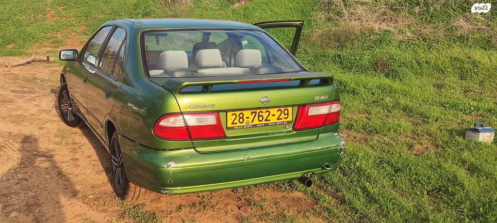 ניסאן אלמרה