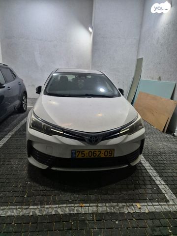 מודעת רכב טויוטה קורולה