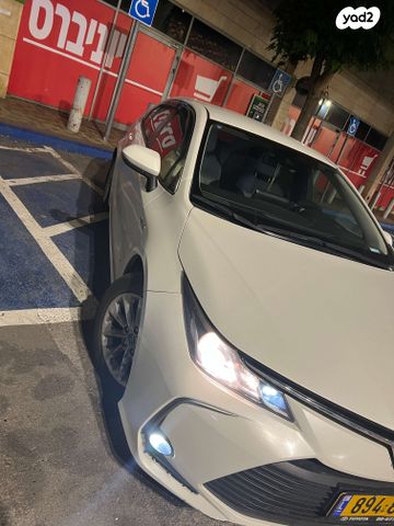 טויוטה קורולה