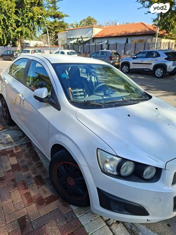 מודעת רכב שברולט סוניק