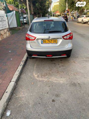 סוזוקי קרוסאובר