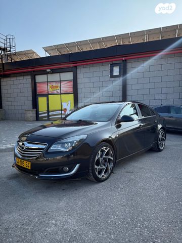 מודעת רכב אופל אינסיגניה