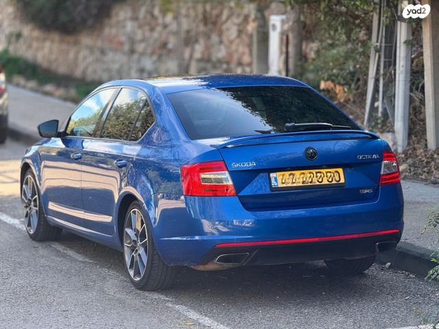 סקודה אוקטביה