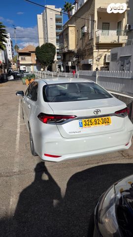 טויוטה קורולה