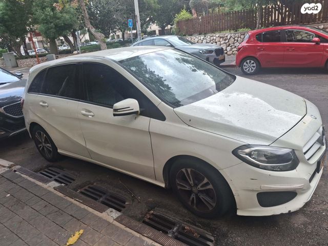 מודעת רכב מרצדס-בנץ B-class