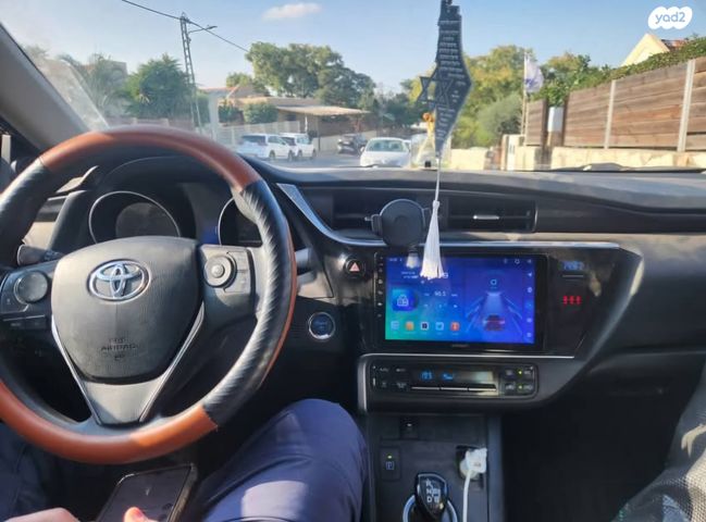 טויוטה אוריס