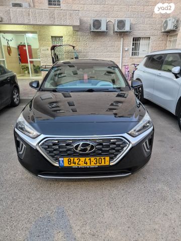 יונדאי איוניק