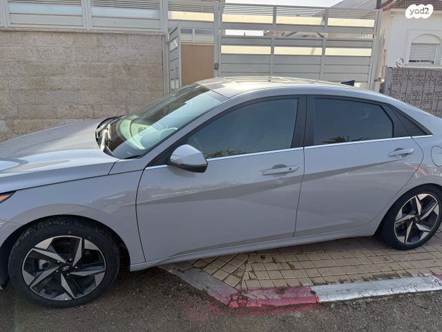 יונדאי אלנטרה