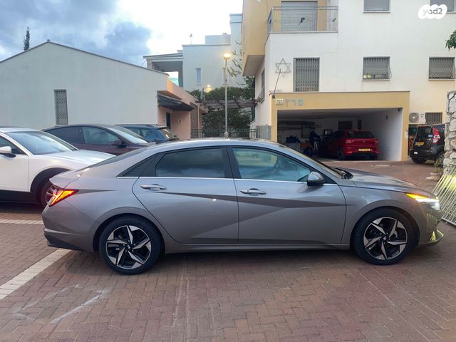 יונדאי אלנטרה