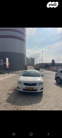 טויוטה קורולה