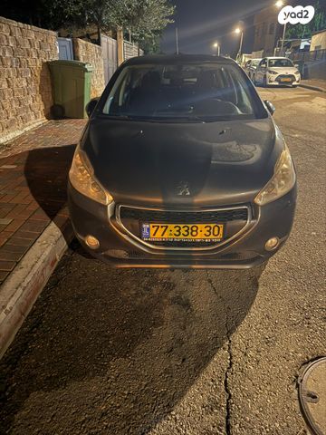 מודעת רכב פיג'ו 208