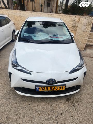 מודעת רכב טויוטה פריוס