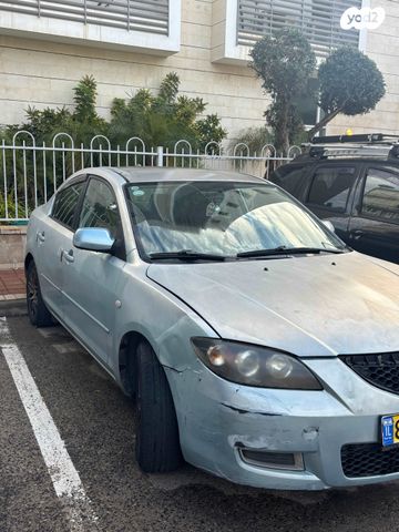 מודעת רכב מאזדה 3