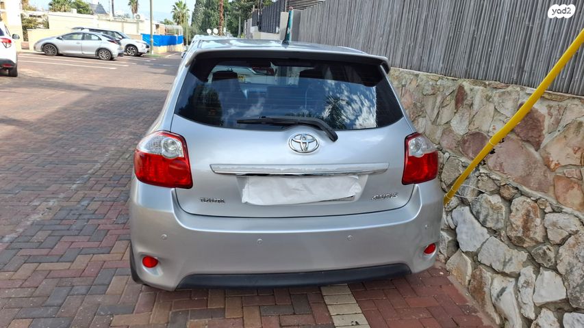 טויוטה אוריס