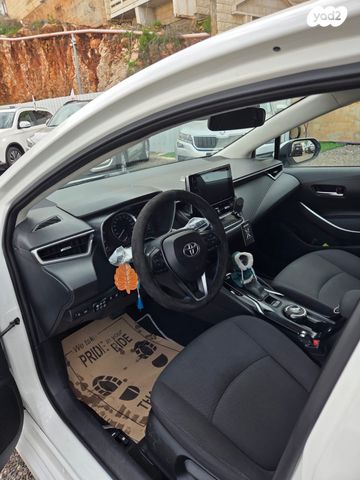 מודעת רכב טויוטה קורולה