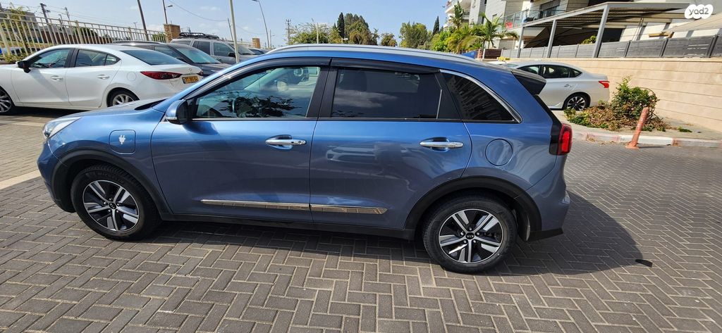 מודעת רכב קיה נירו