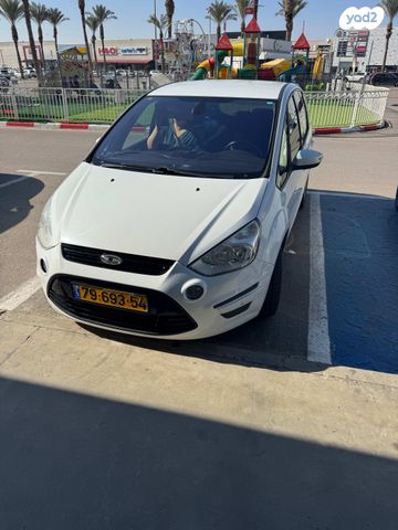 מודעת רכב פורד S-מקס