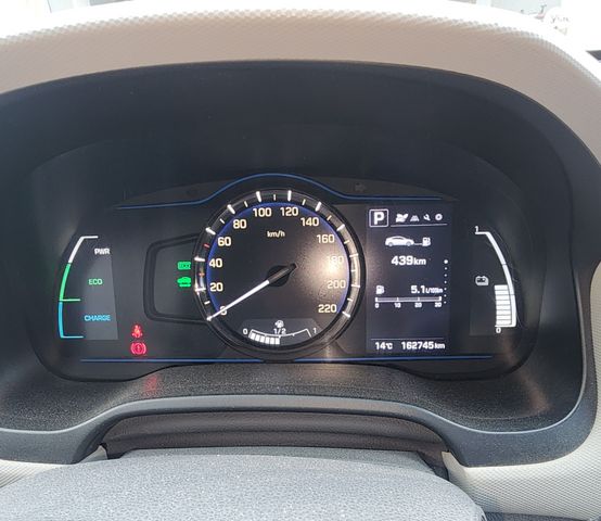 יונדאי איוניק