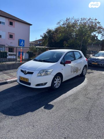 מודעת רכב טויוטה אוריס