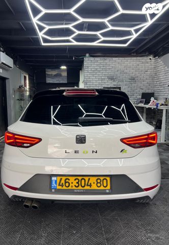 מודעת רכב סיאט לאון