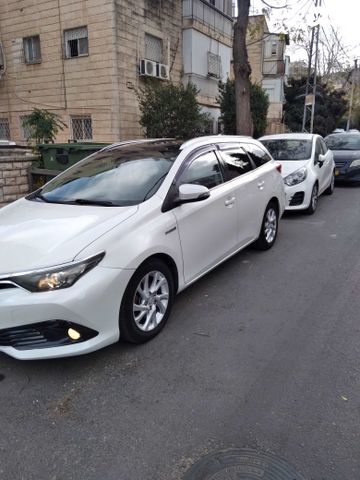 טויוטה אוריס