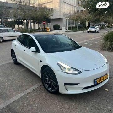 מודעת רכב טסלה מודל 3