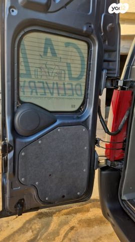 מודעת רכב סיטרואן ג'אמפי