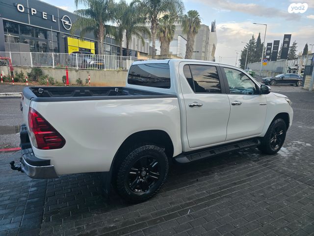 טויוטה היילקס